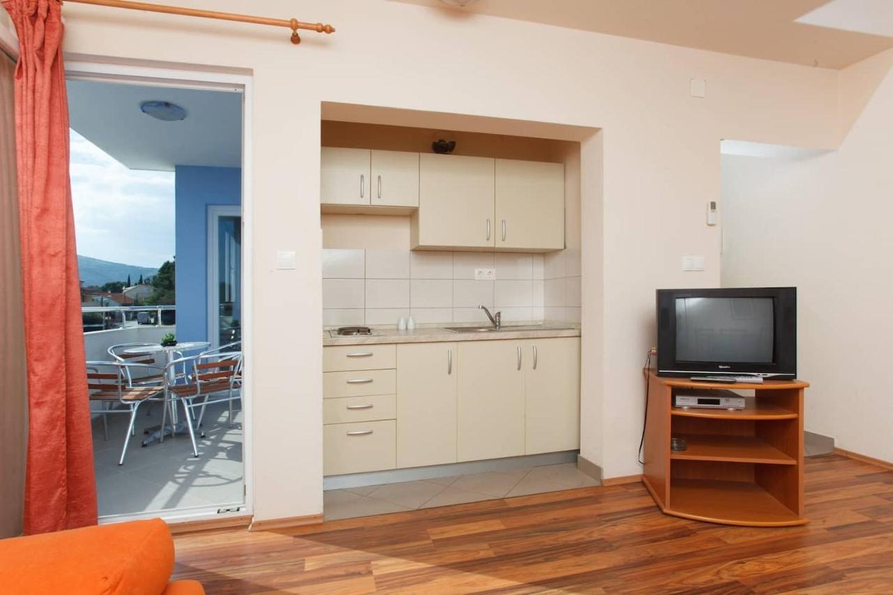 Apartamento Fifty One Trogir Exterior foto